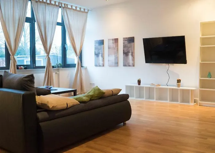 Work & * 朗根费尔德